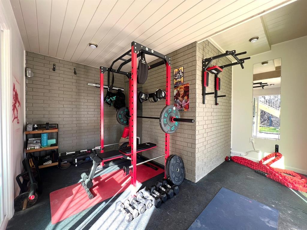 3401 Beartree CIR