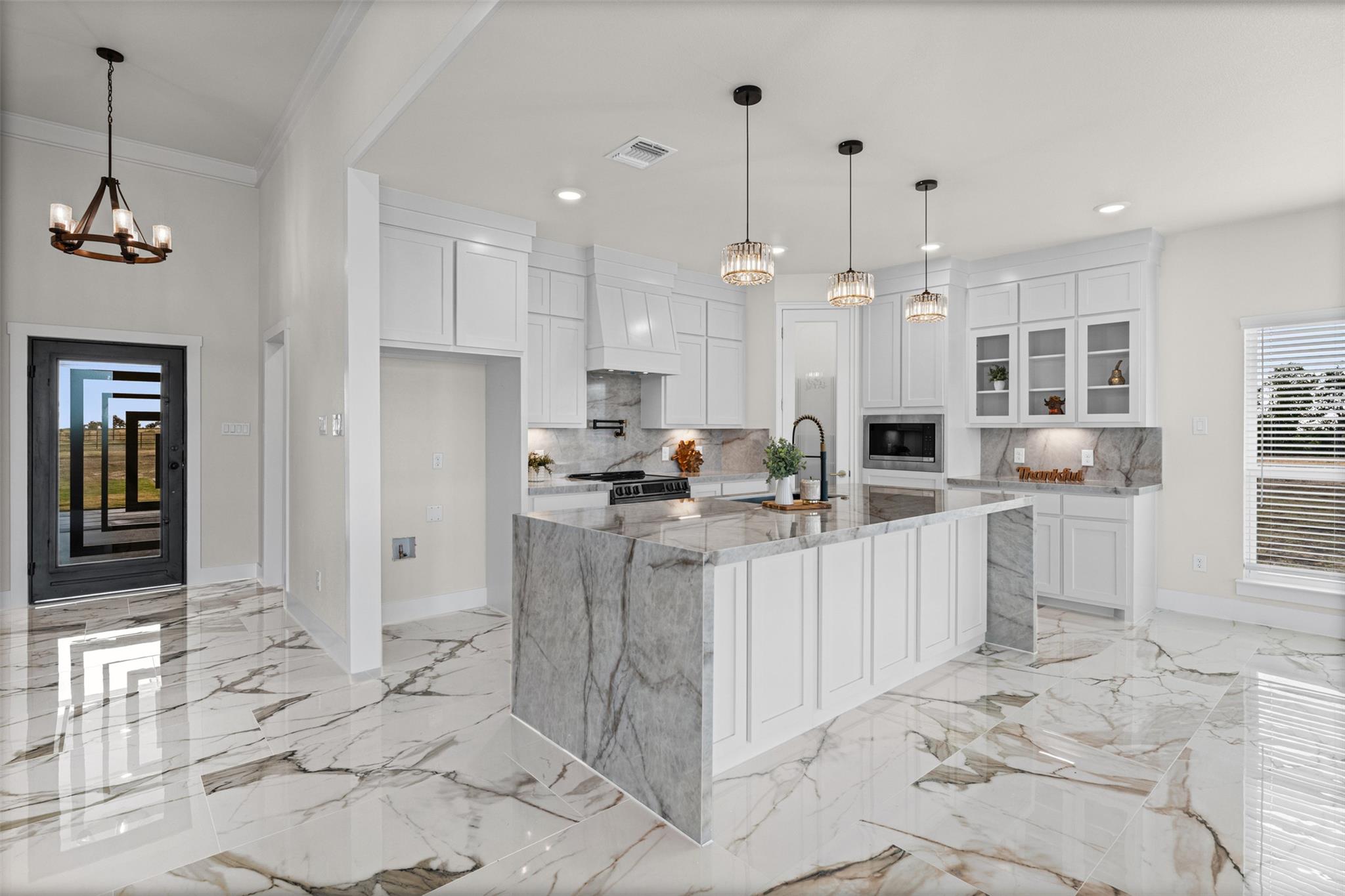 4815 West Farm To Market 485