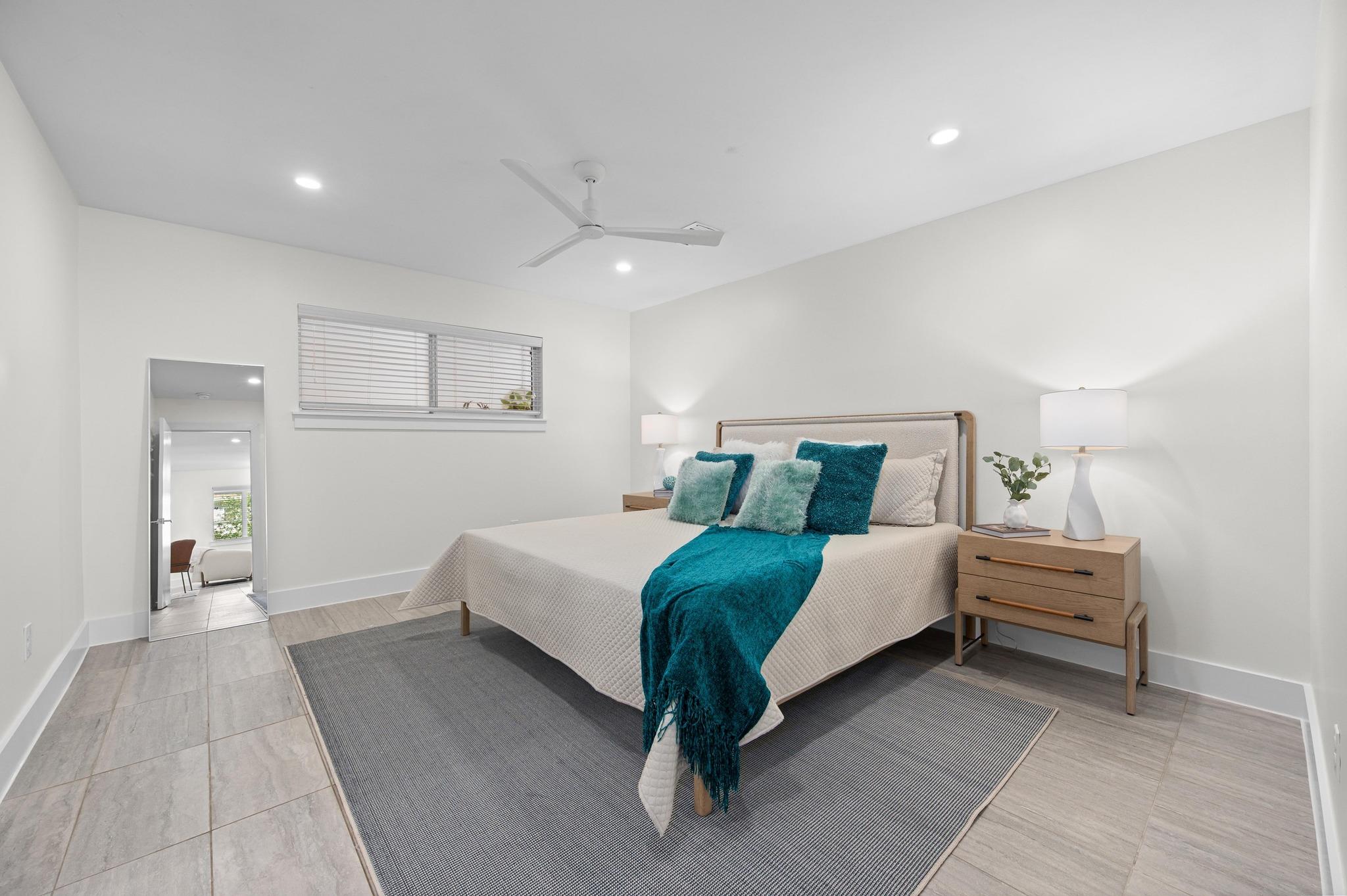 1208 Enfield RD # 206