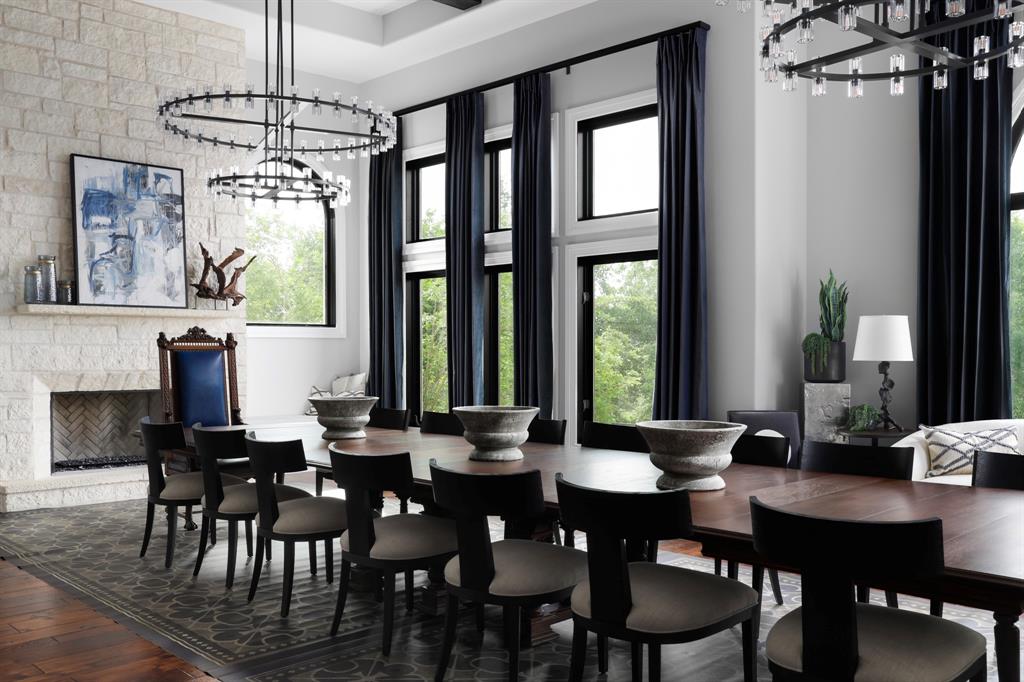 916 Barton Creek BLVD