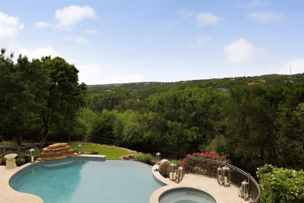 916 Barton Creek BLVD