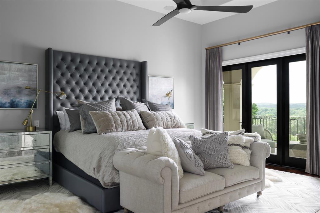 916 Barton Creek BLVD