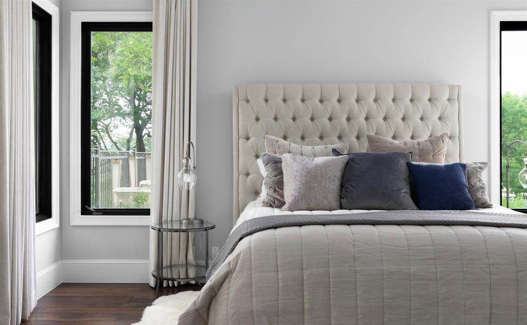 916 Barton Creek BLVD