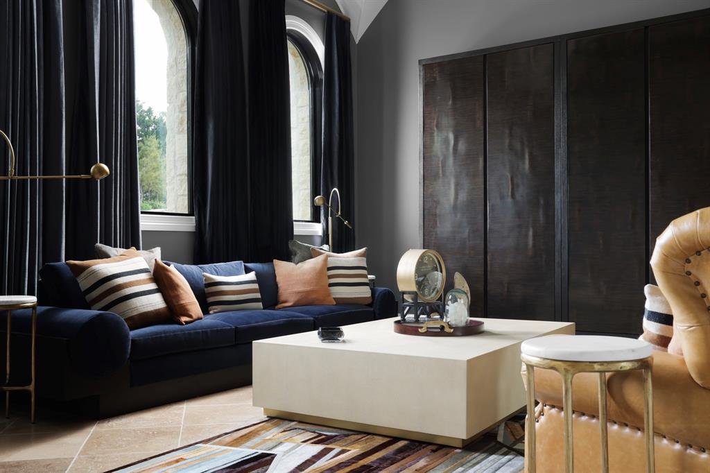 916 Barton Creek BLVD