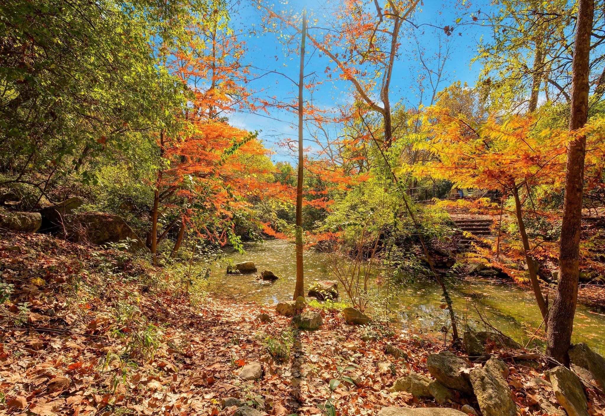 1821 Westlake DR # 109