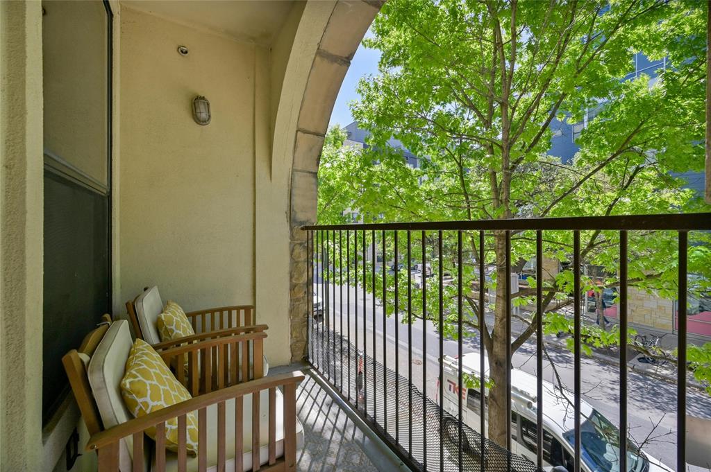 2505 San Gabriel ST # 207