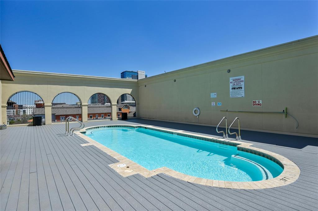 2505 San Gabriel ST # 207