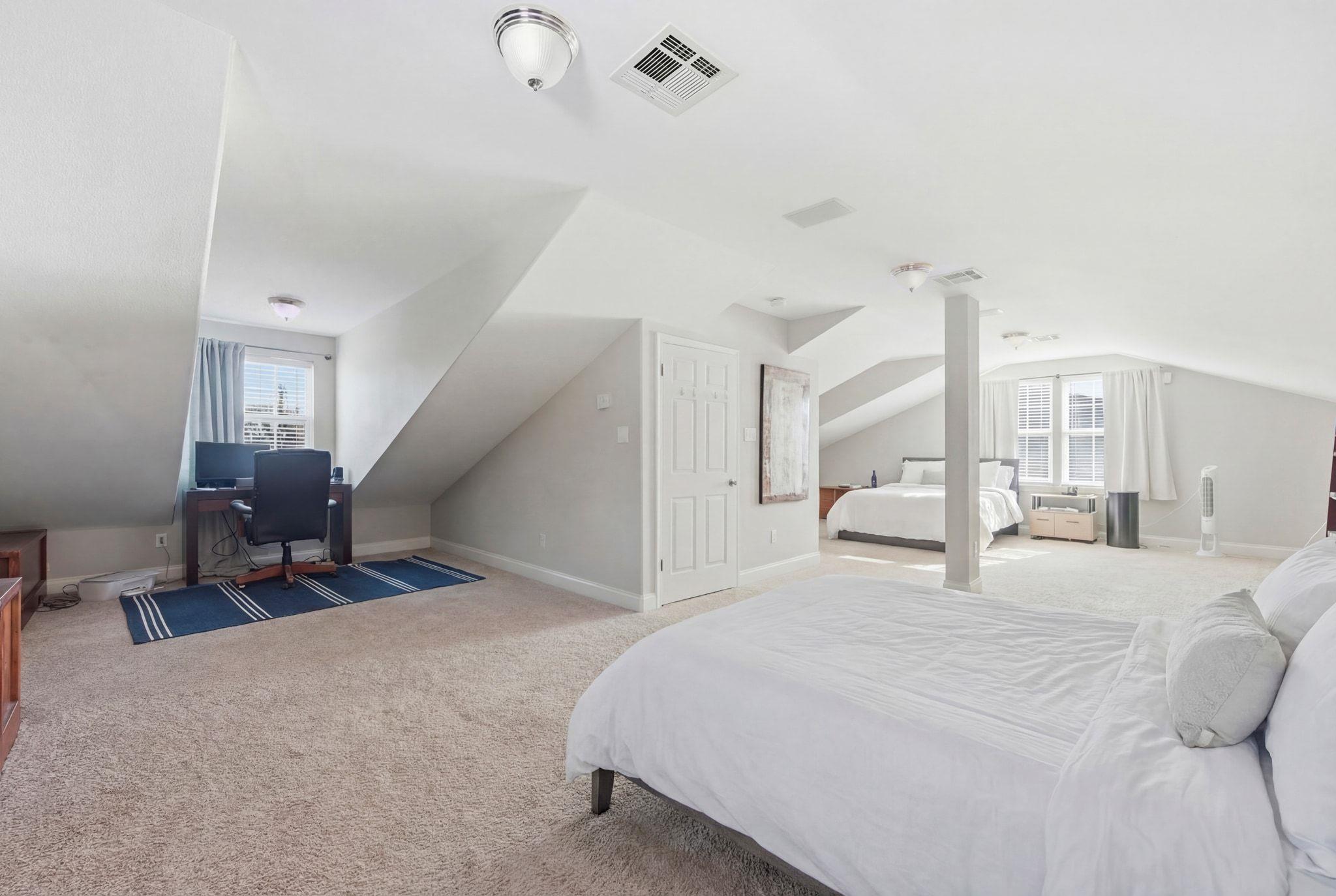 2413 Enfield RD