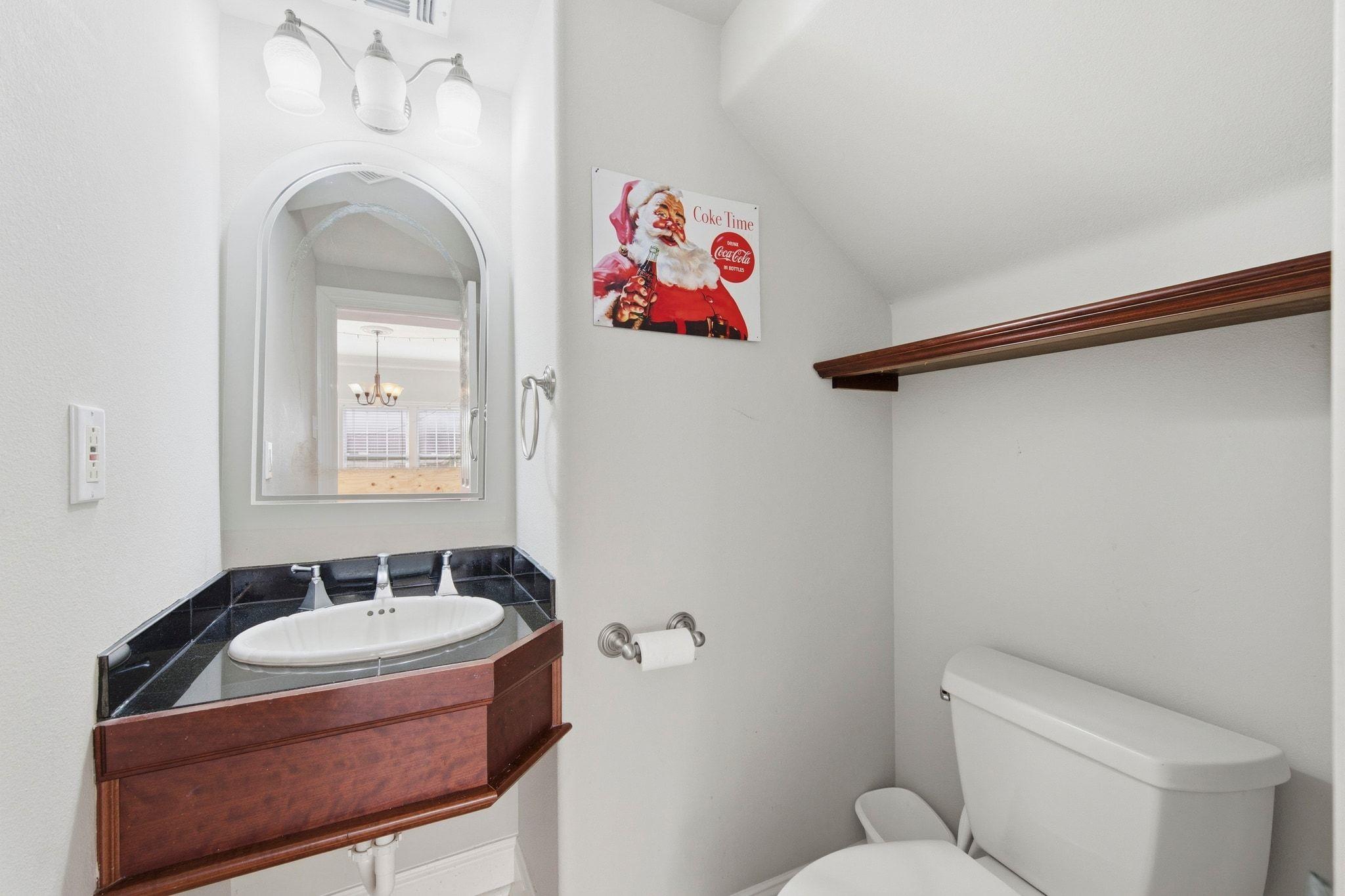 2413 Enfield RD