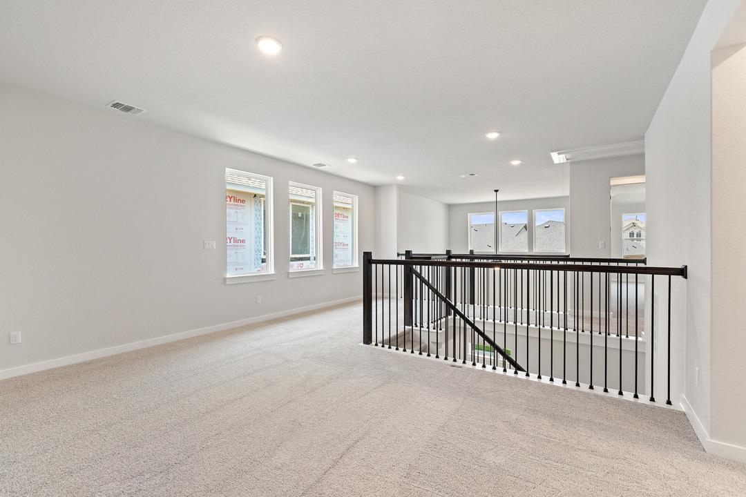 1137 North Roger Hanks Parkway