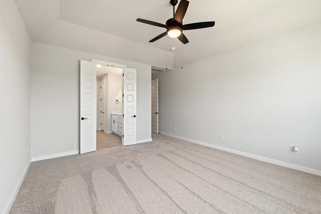 1137 North Roger Hanks Parkway