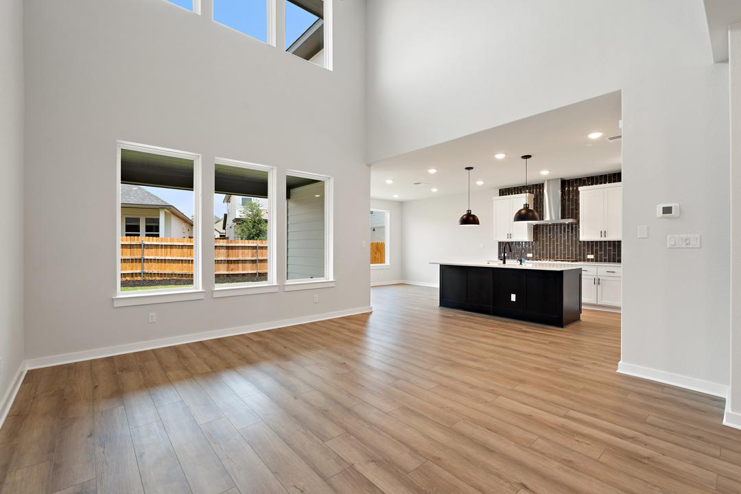 1137 North Roger Hanks Parkway