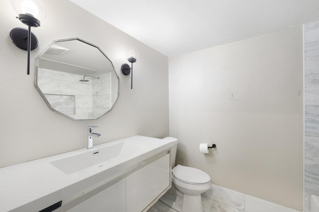 111 World Of Tennis SQ