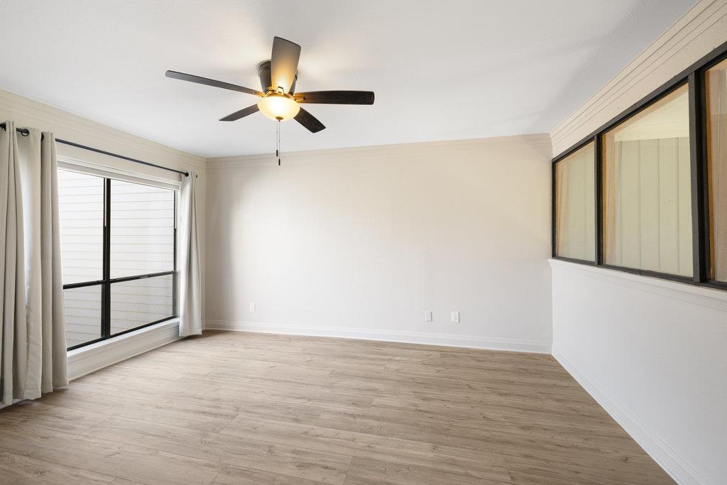 111 World Of Tennis SQ