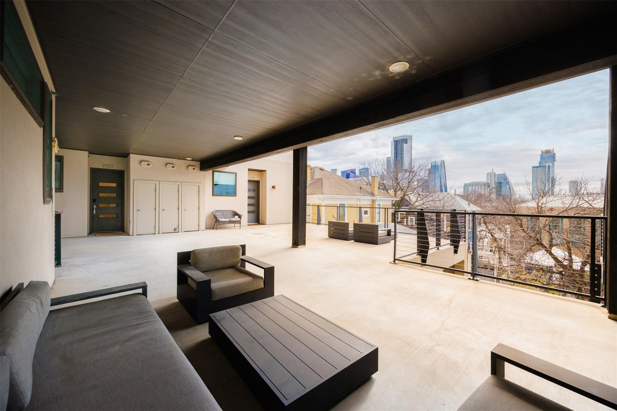 1306 West Ave # 205