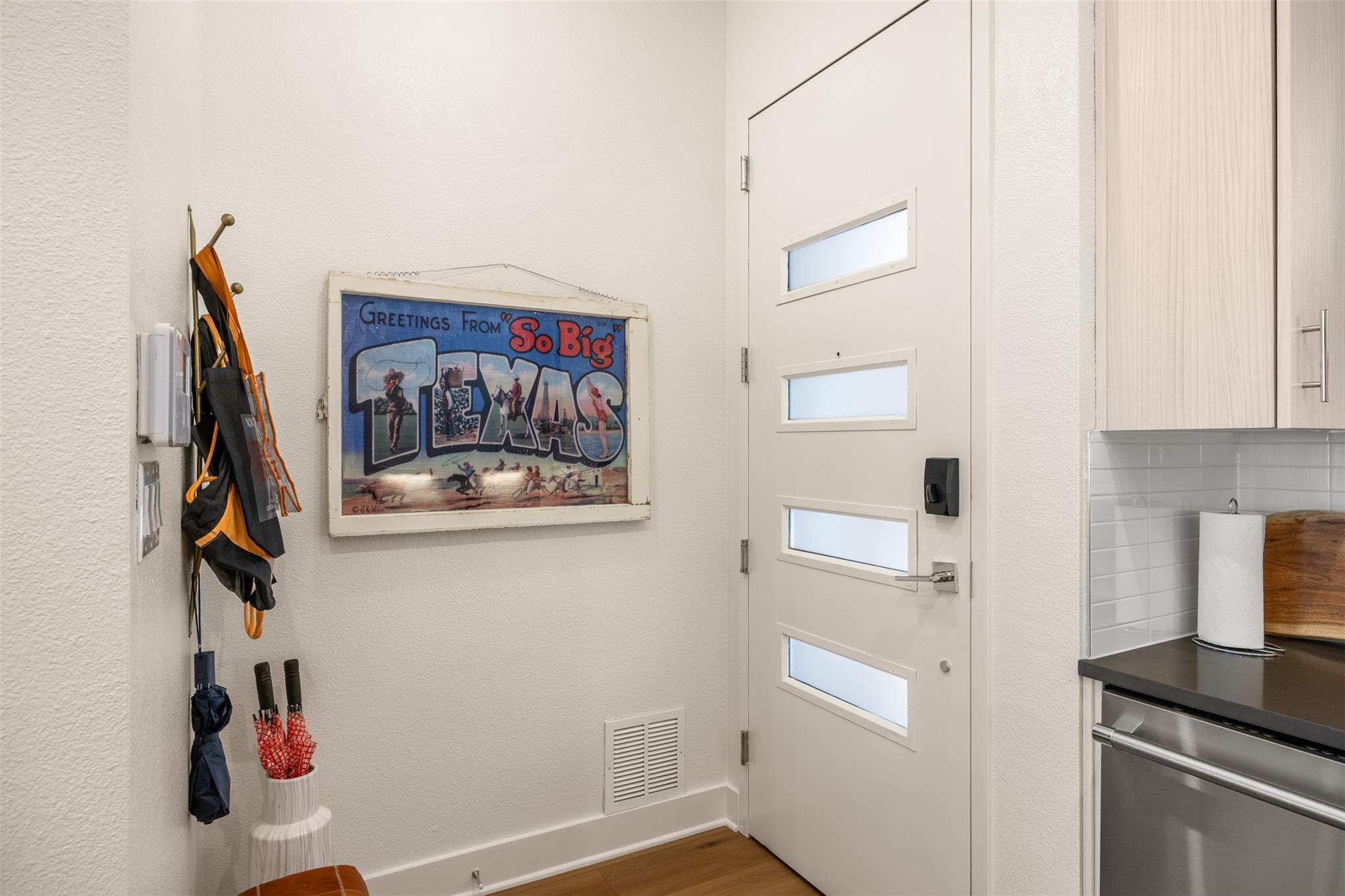 1306 West Ave # 205