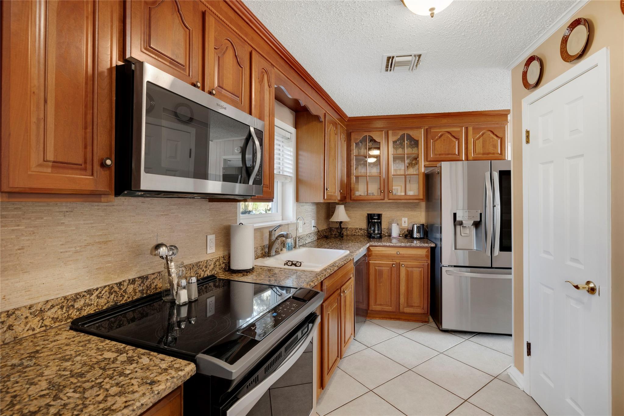 25537 Pedernales Point DR