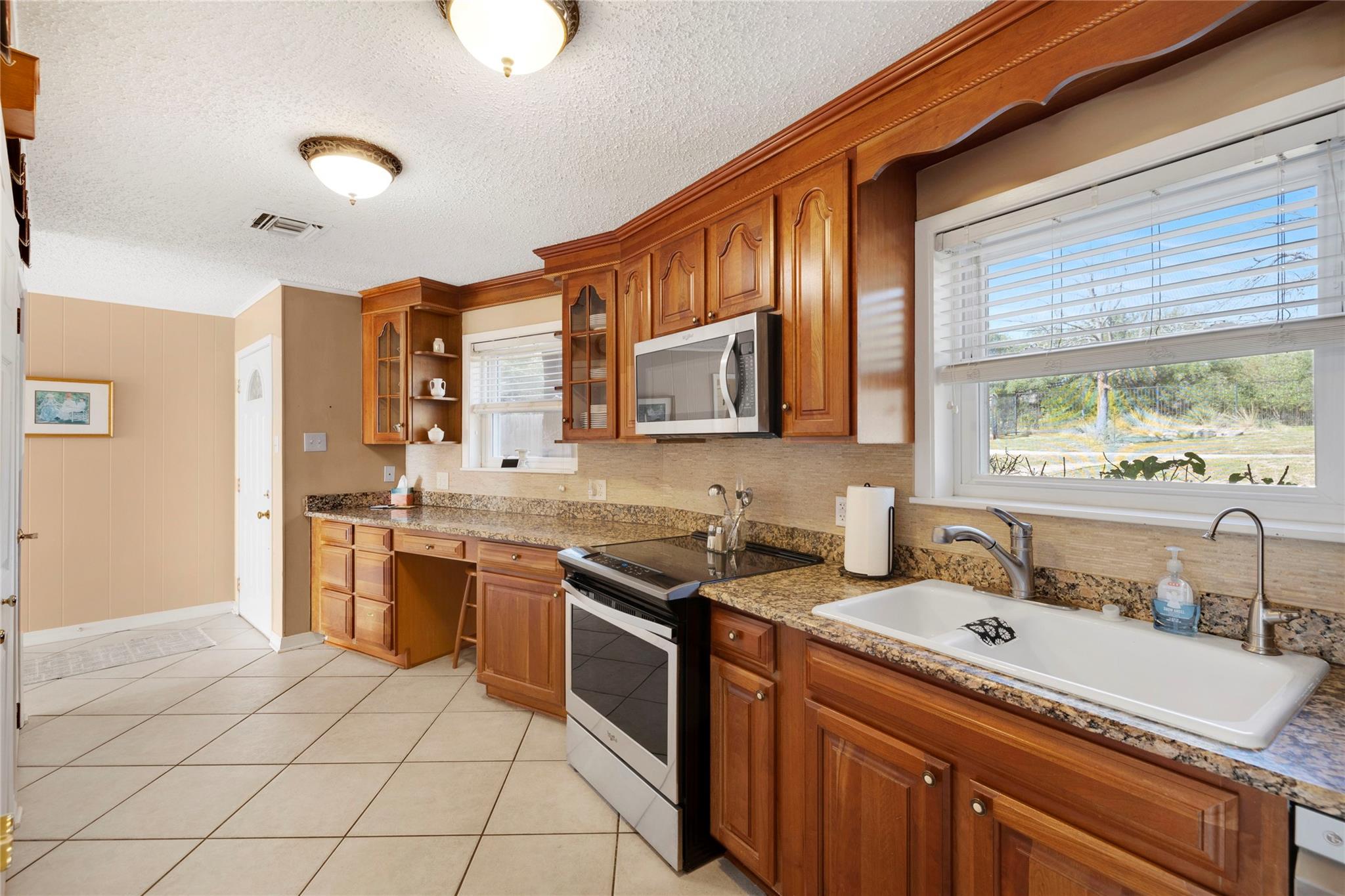 25537 Pedernales Point DR