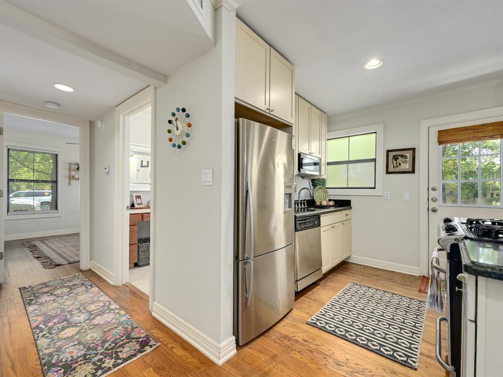 1202 Marshall LN # 1