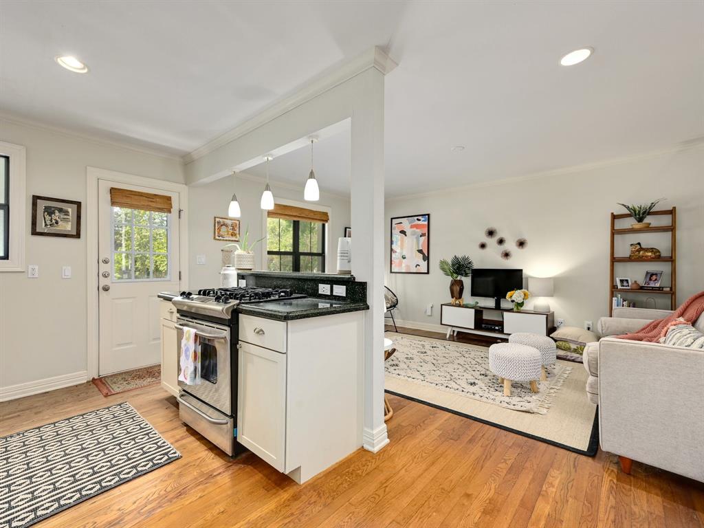 1202 Marshall LN # 1