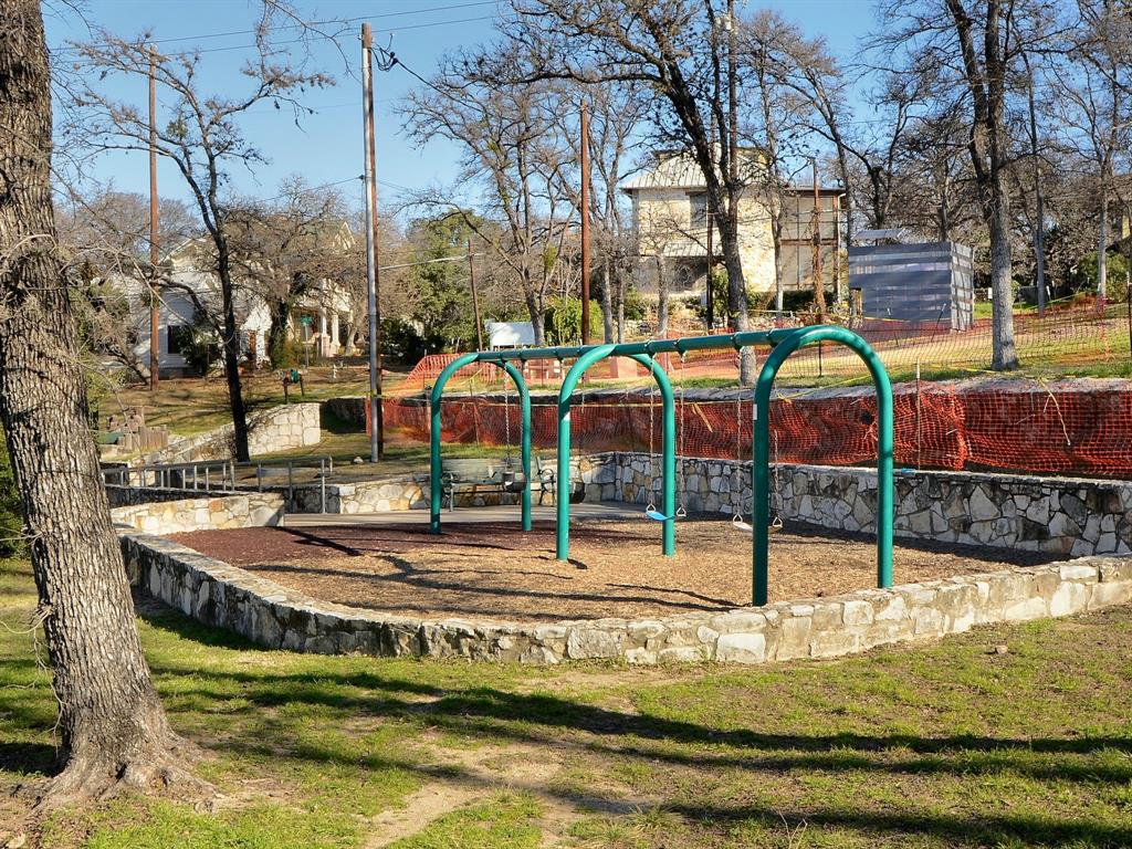 1202 Marshall LN # 1