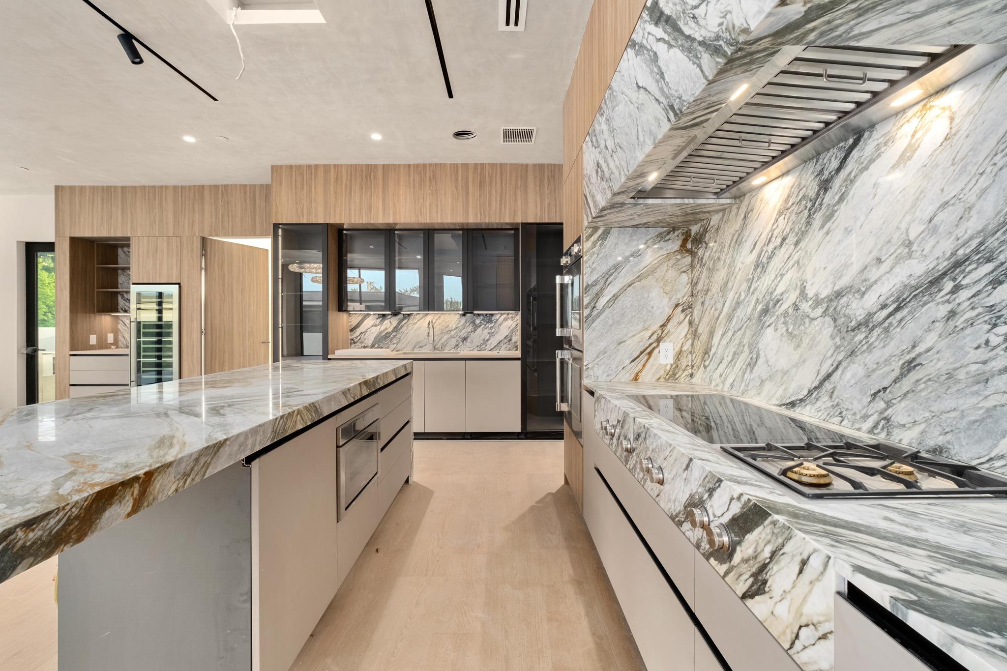 716 Laurel Valley RD