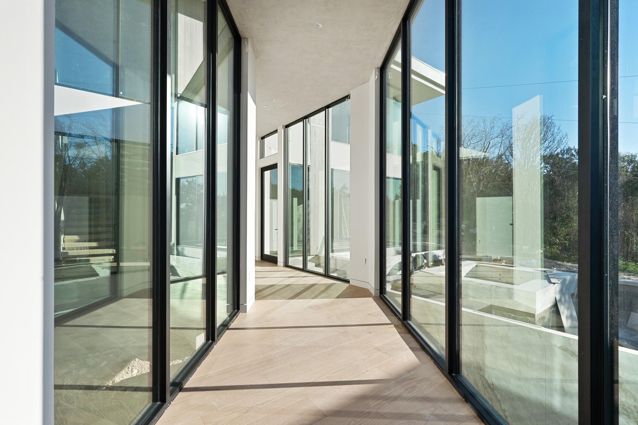 716 Laurel Valley RD