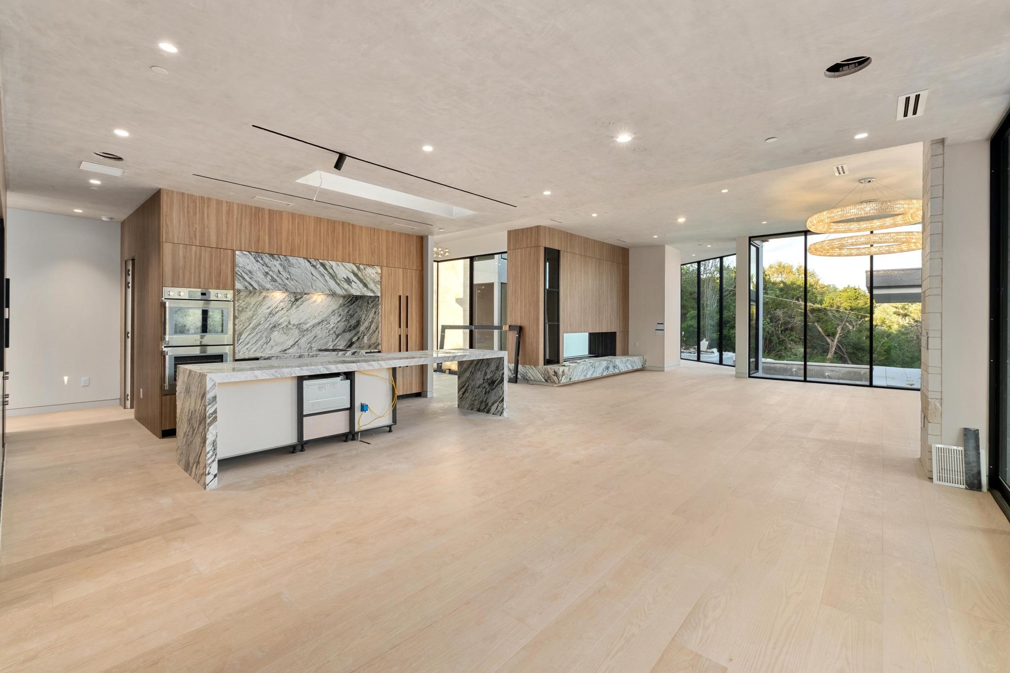 716 Laurel Valley RD