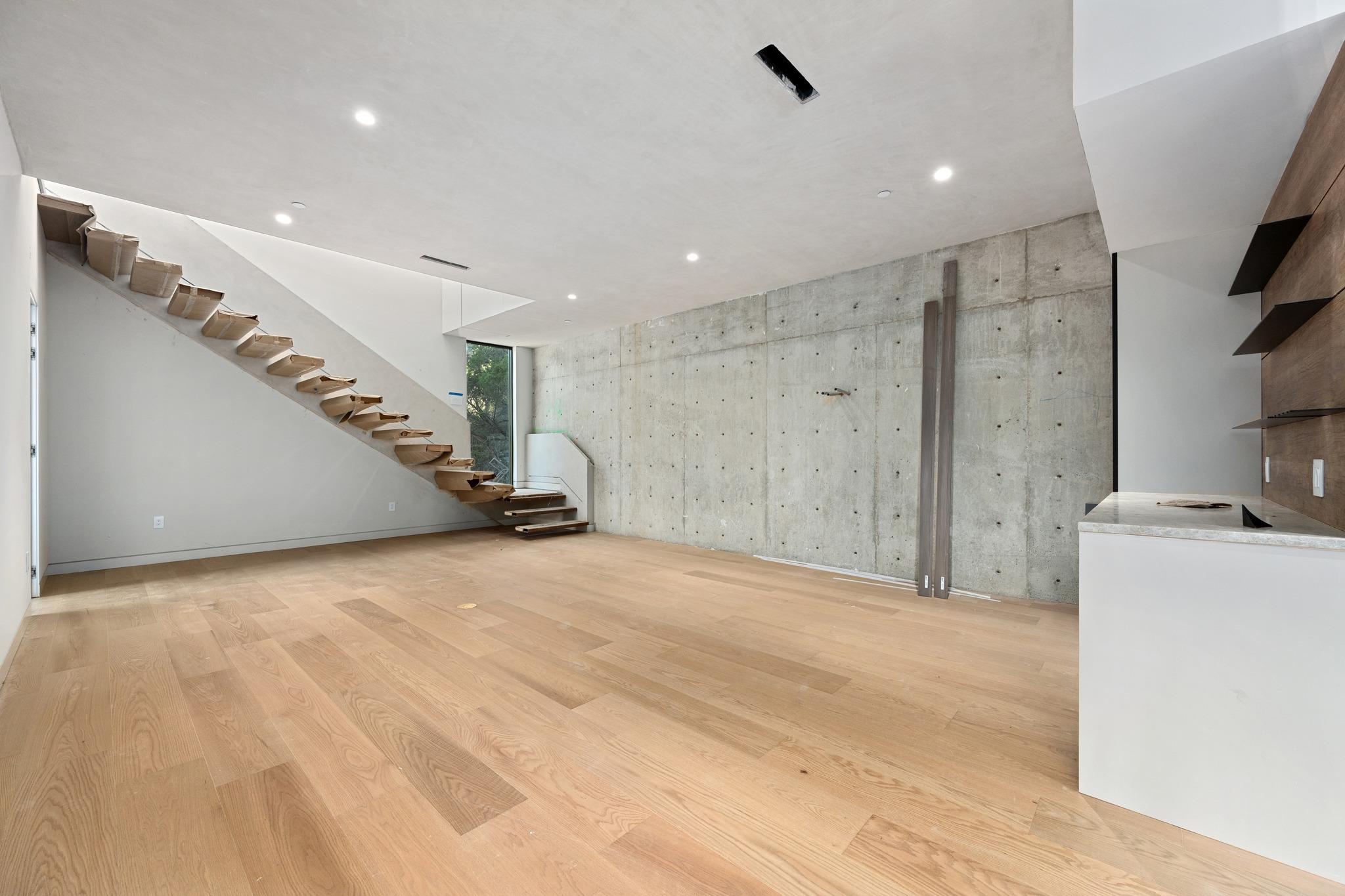 716 Laurel Valley RD