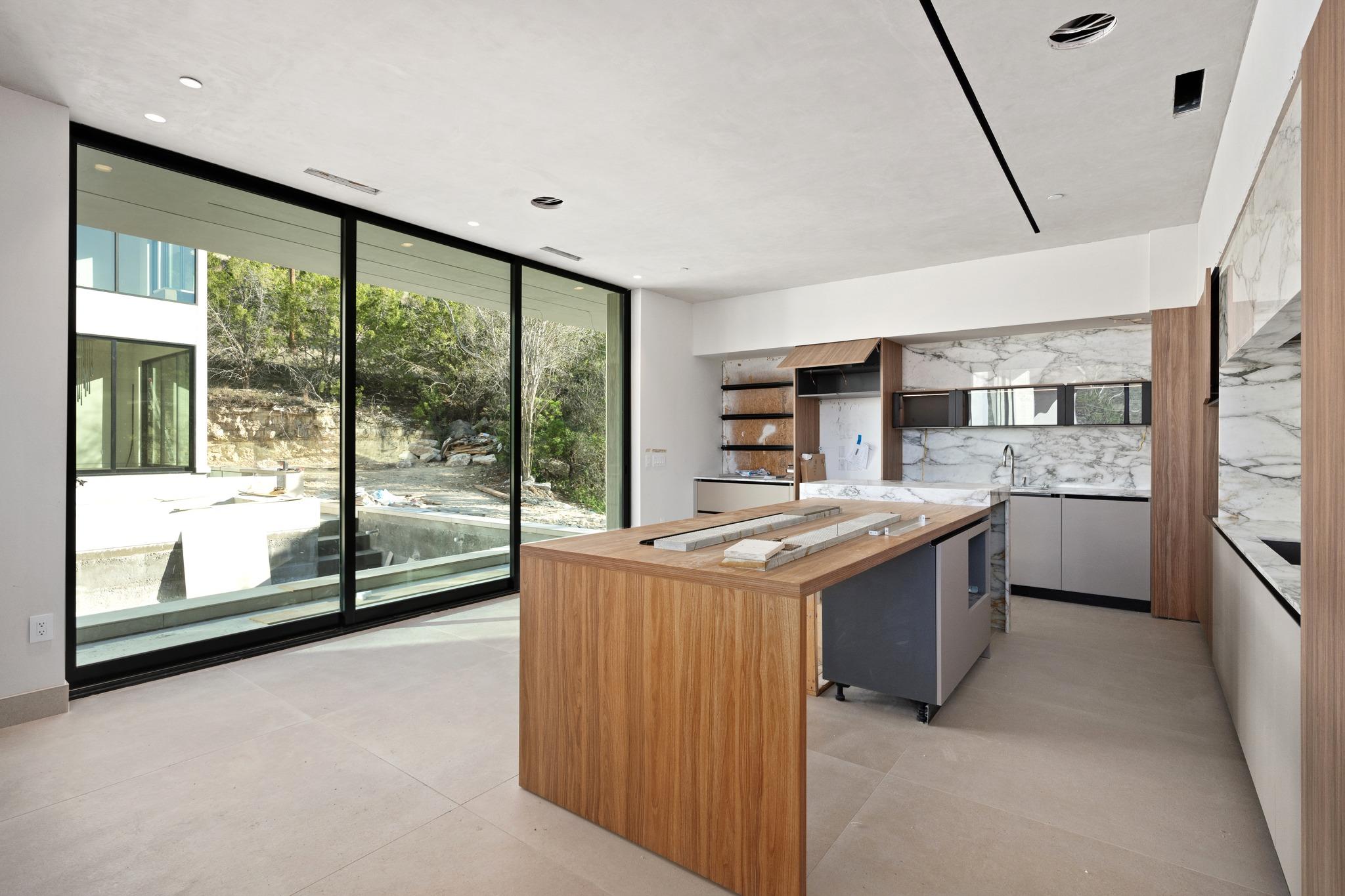 716 Laurel Valley RD