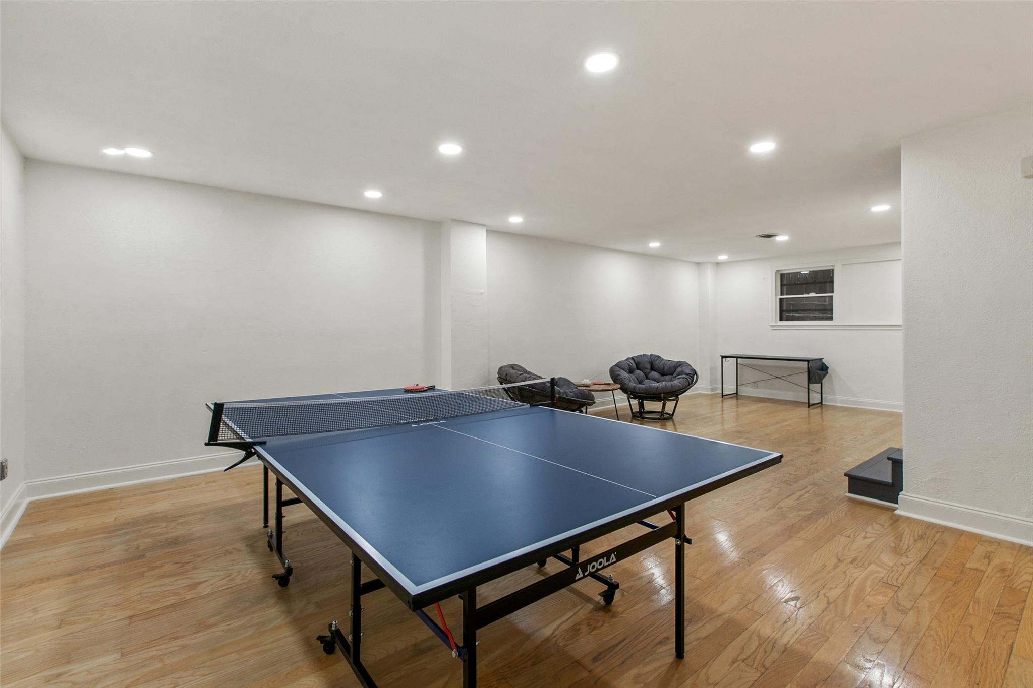 1511 Chelsea LN
