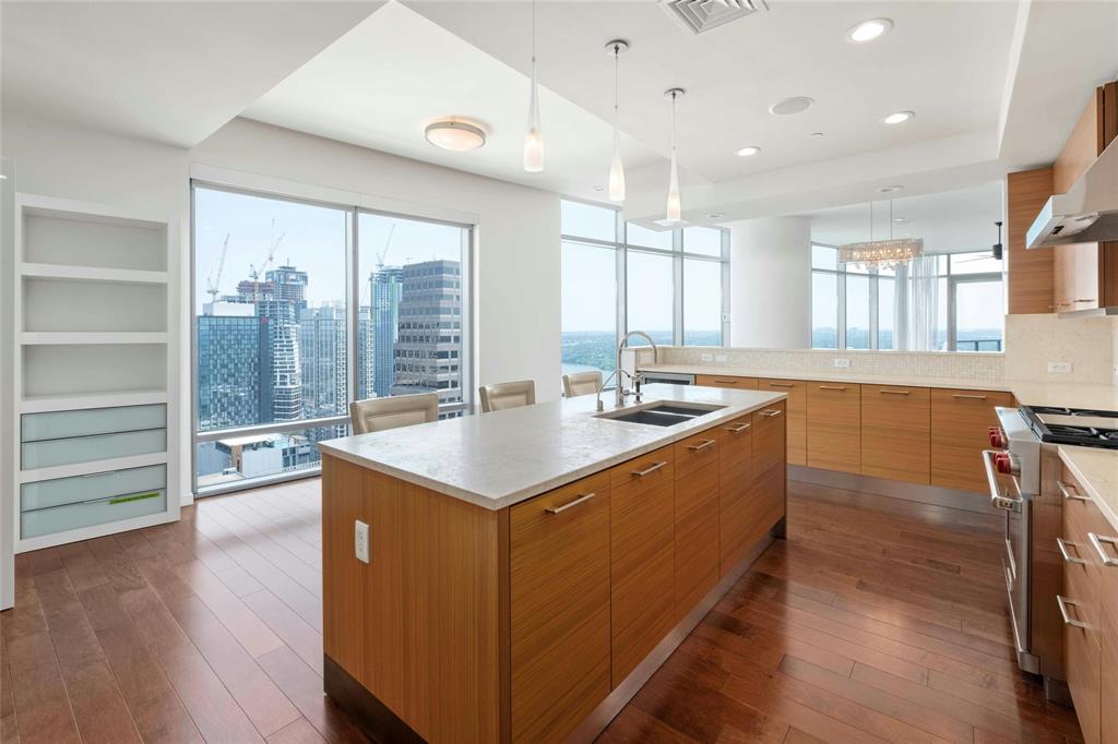 200 Congress Ave # 30H