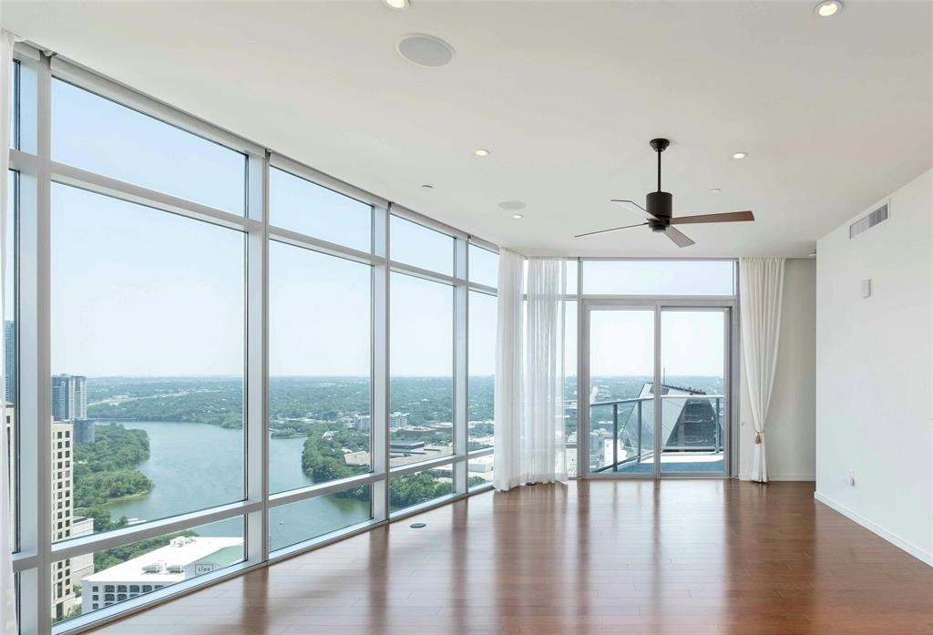 200 Congress Ave # 30H