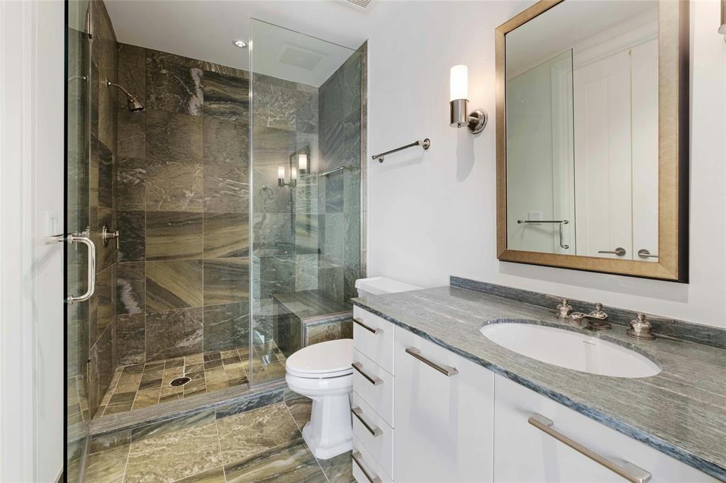 200 Congress Ave # 30H