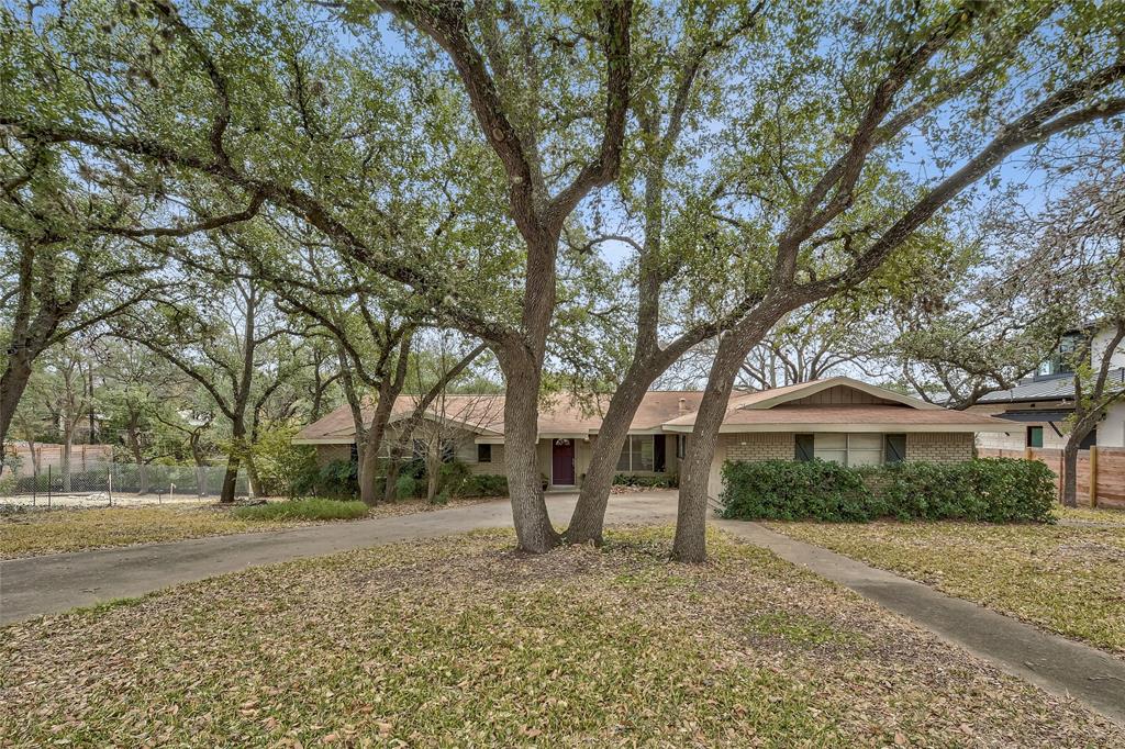 4828 Rollingwood DR