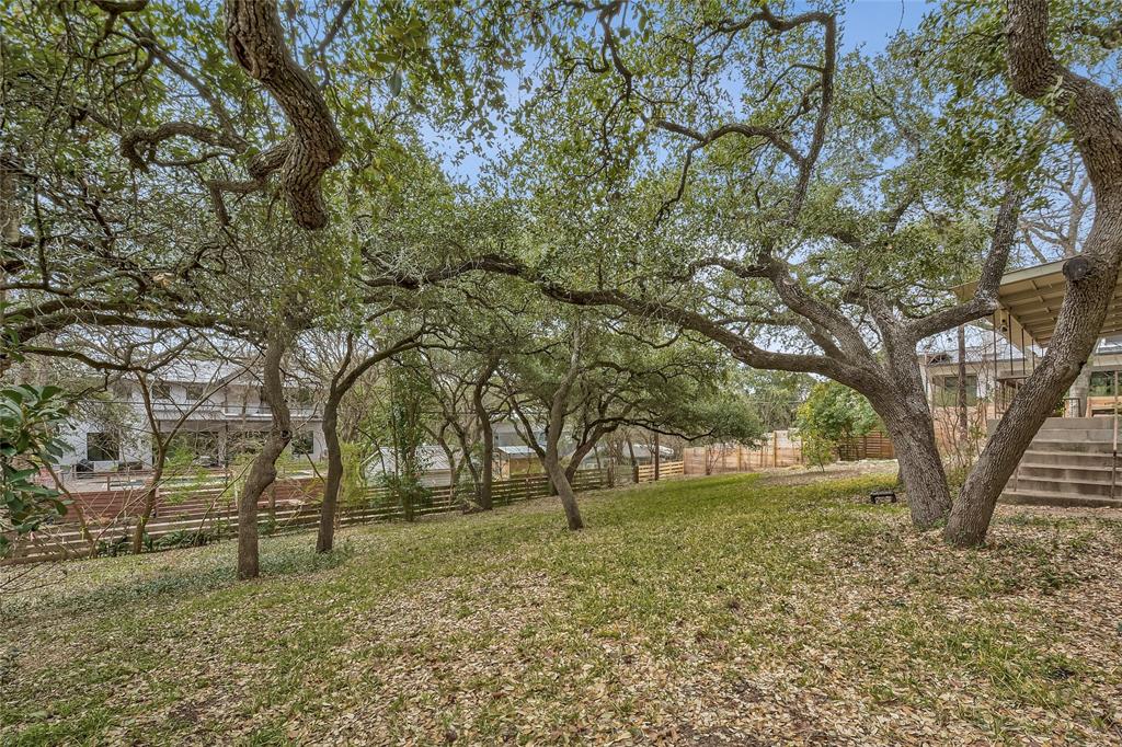 4828 Rollingwood DR