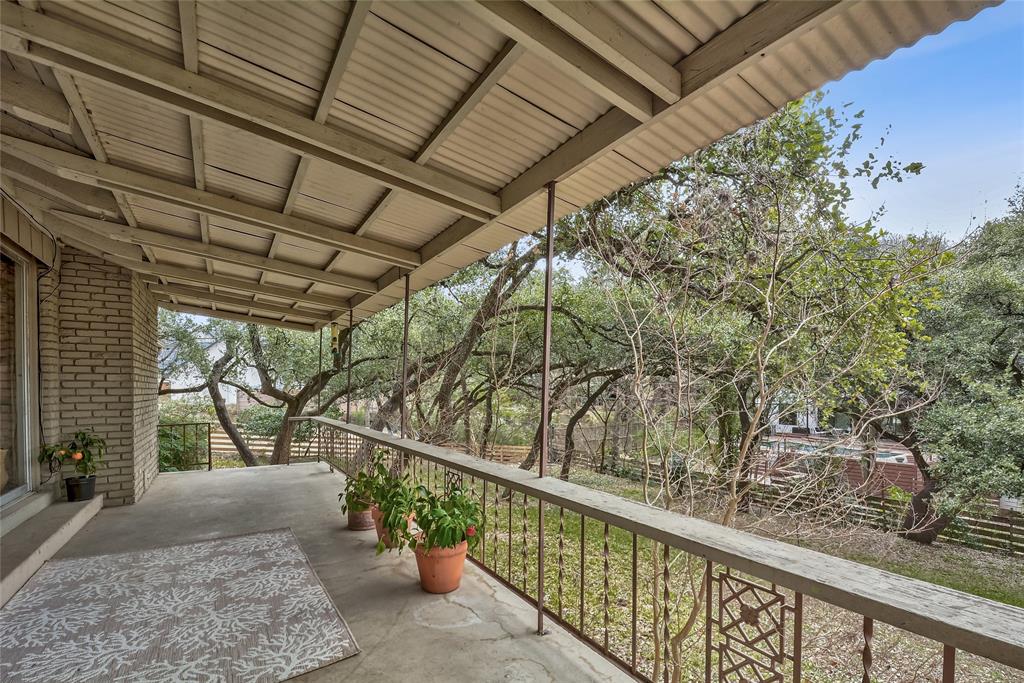 4828 Rollingwood DR
