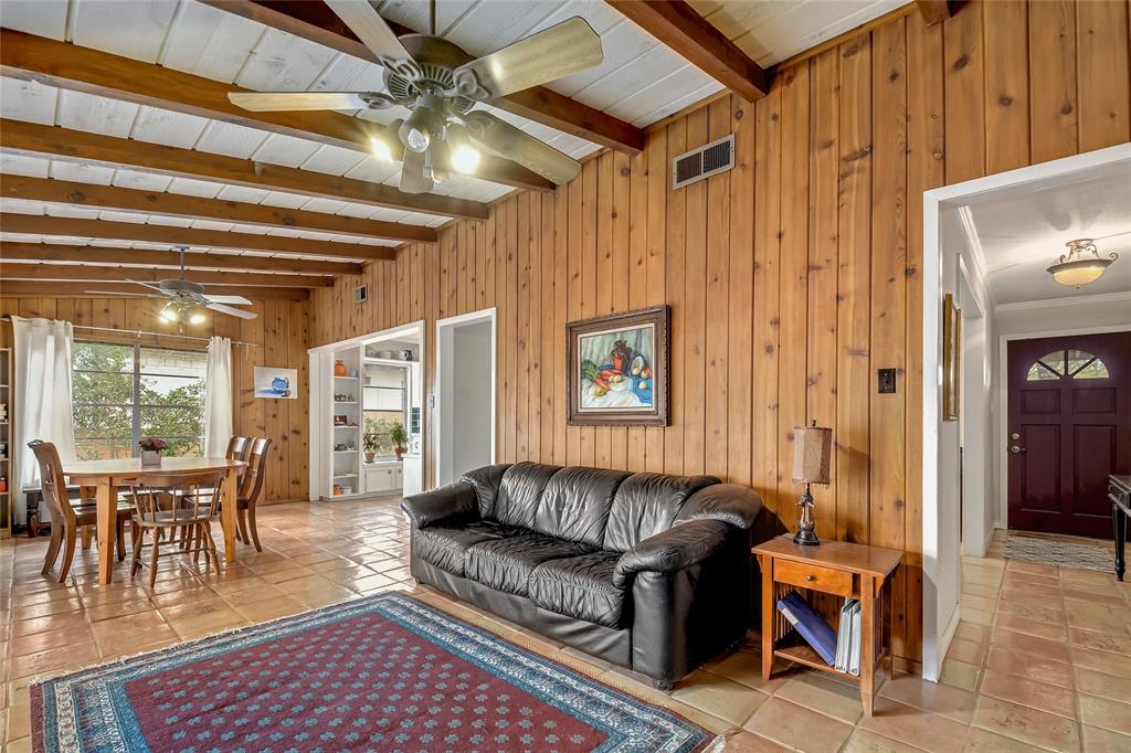 4828 Rollingwood DR