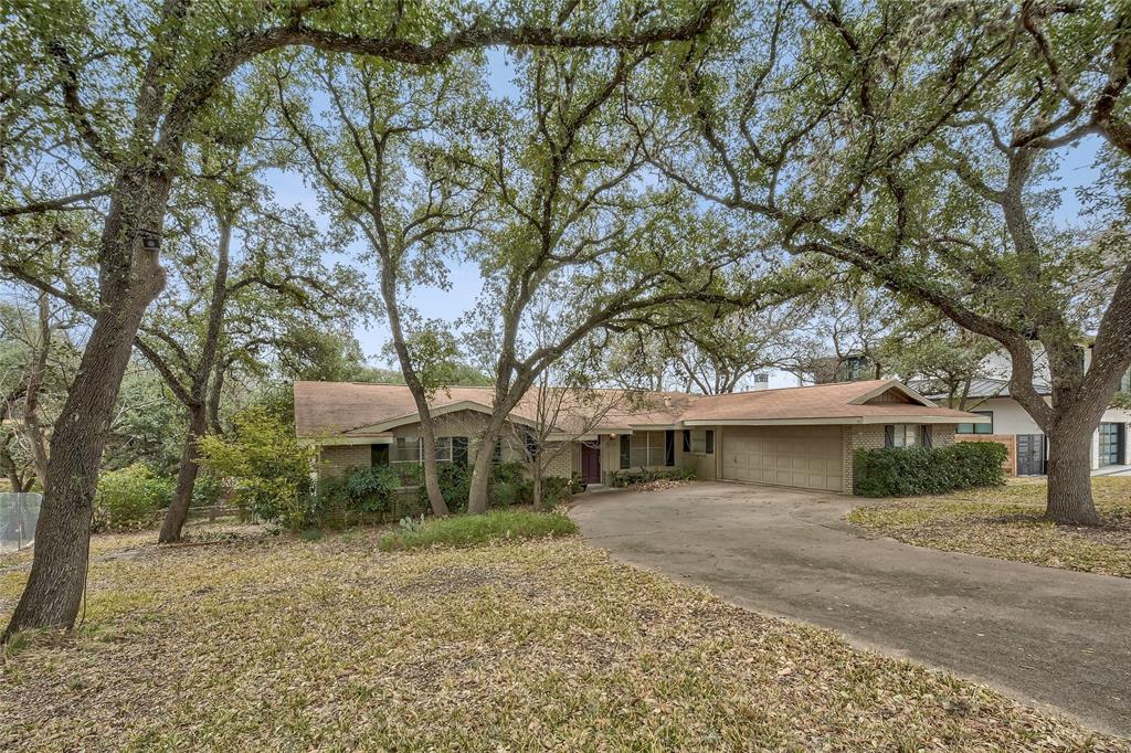 4828 Rollingwood DR