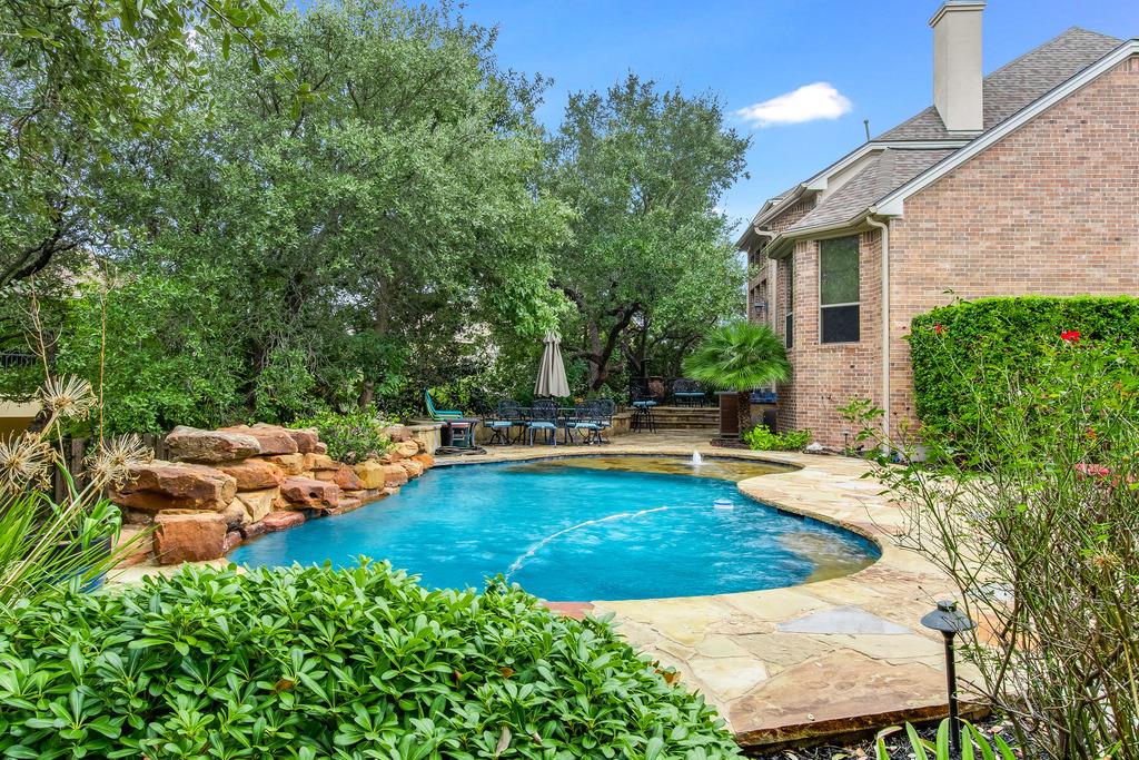 10700 Spiderling CT