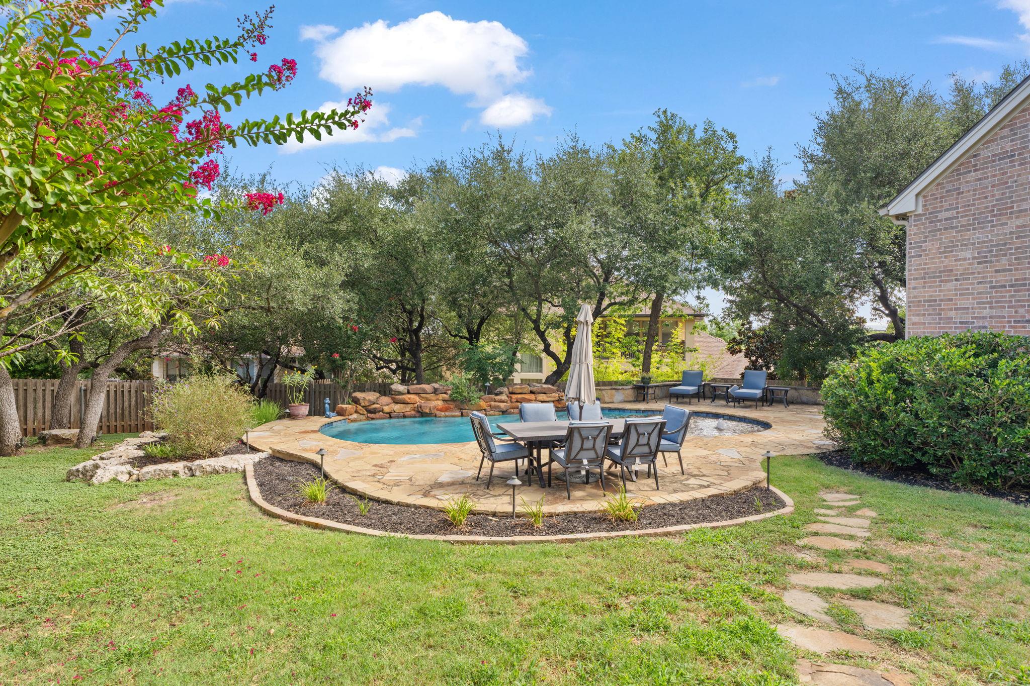 10700 Spiderling CT
