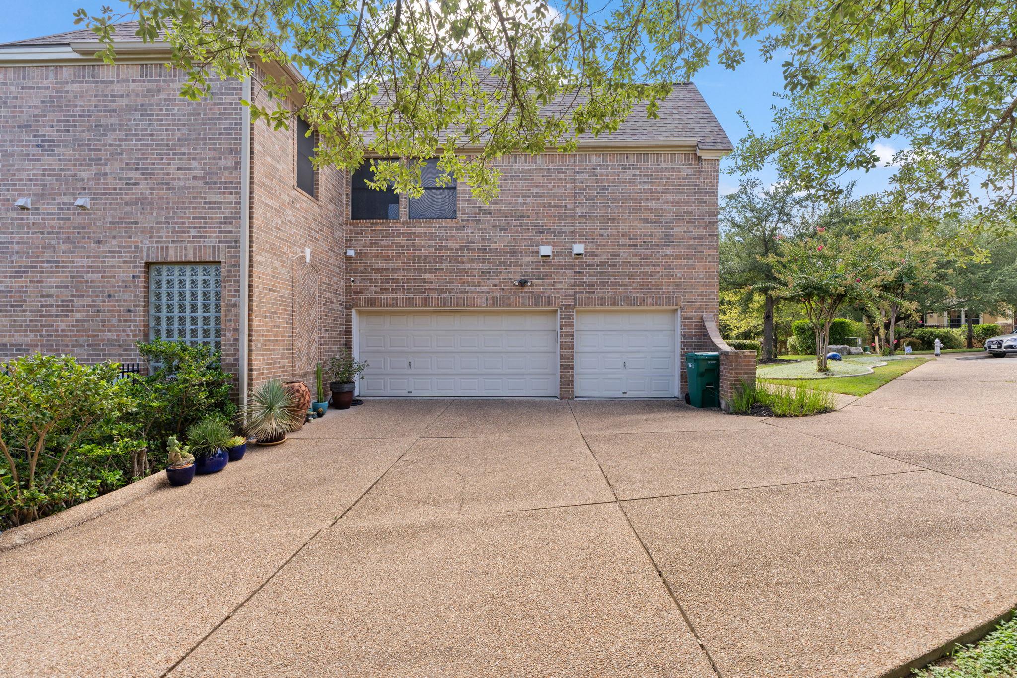 10700 Spiderling CT