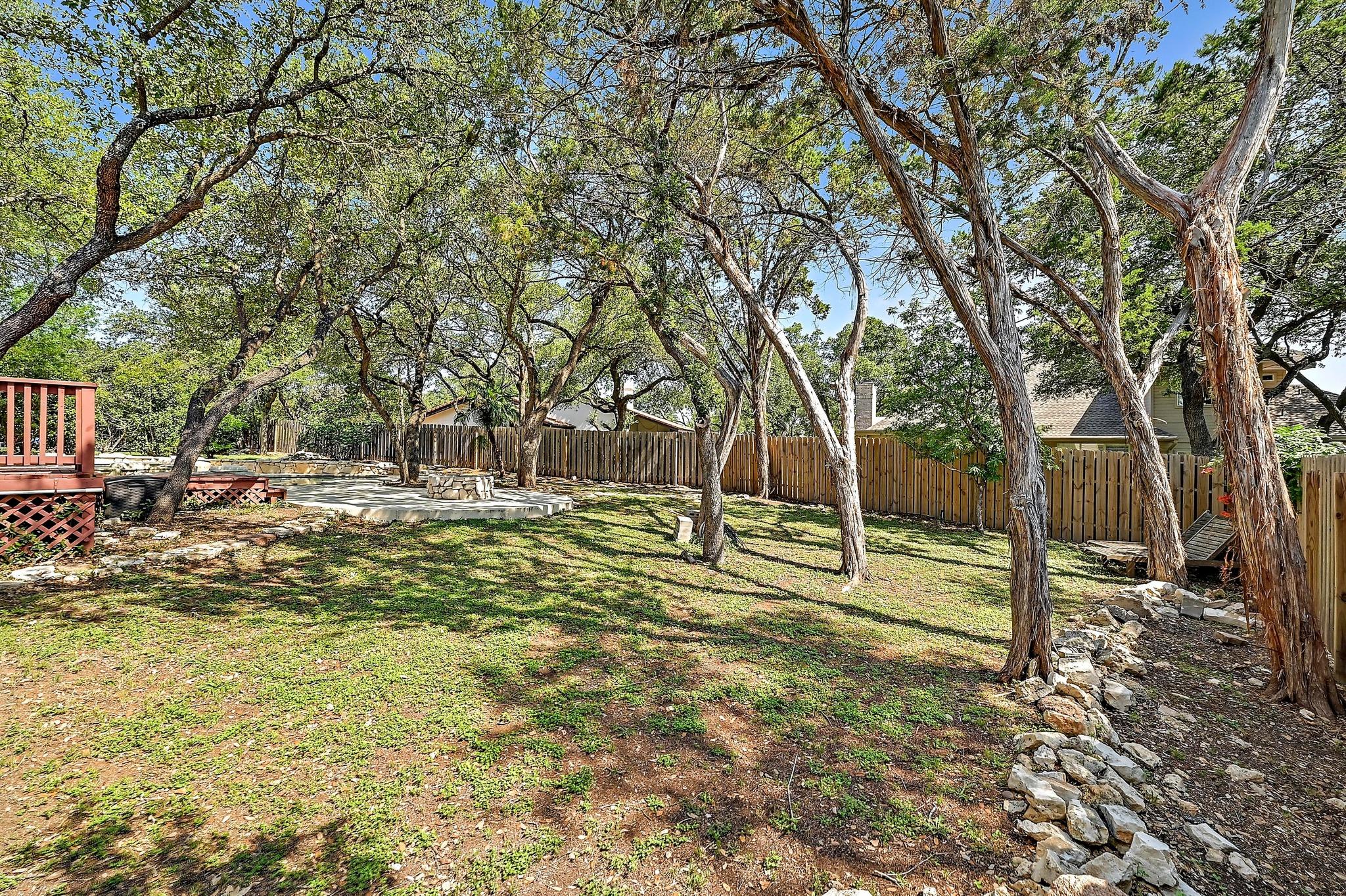106 Los Altos DR