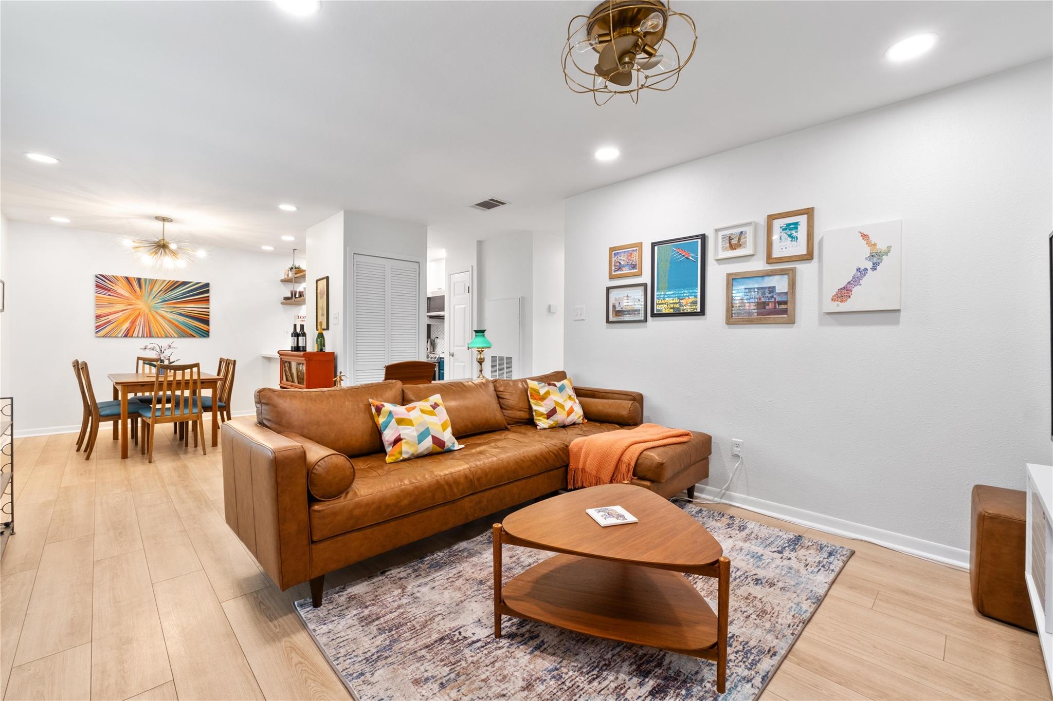 2450 Ashdale DR # D228