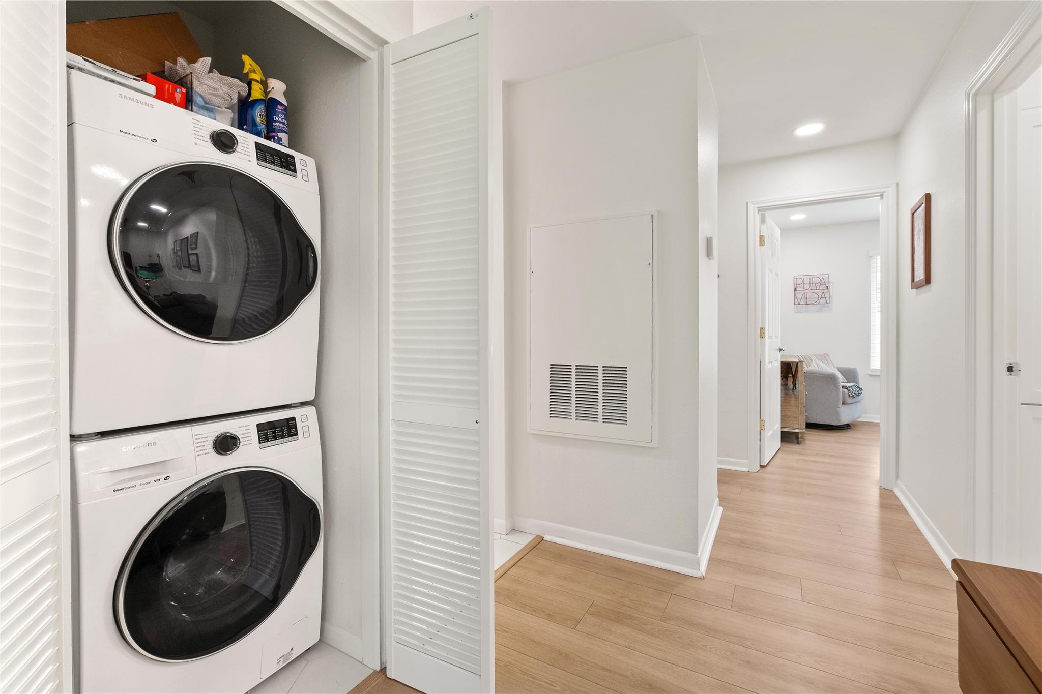 2450 Ashdale DR # D228