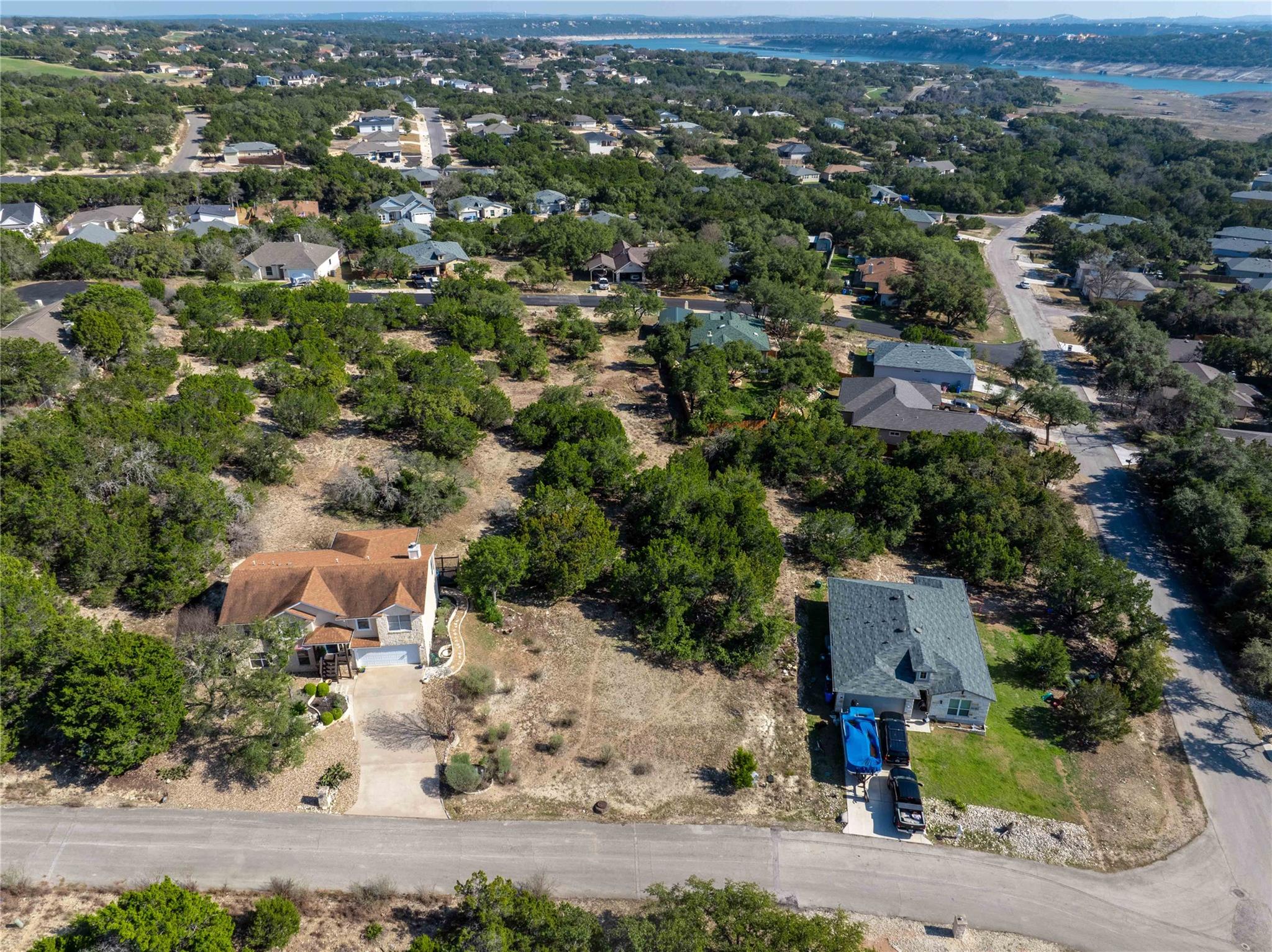 2503 Whittier CV