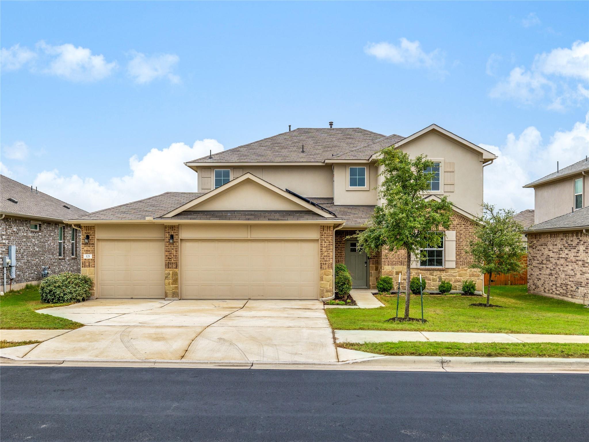 121 Struss DR