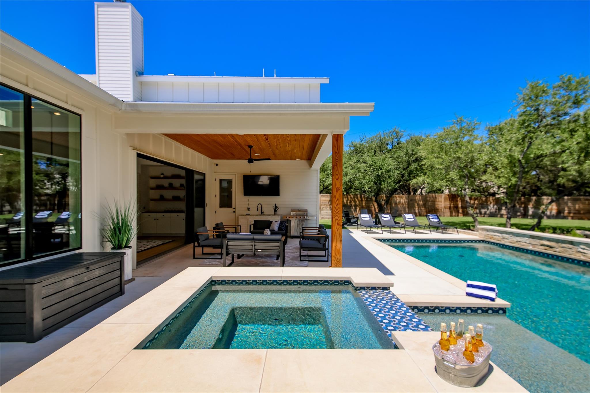 10206 Aqua Azul CT