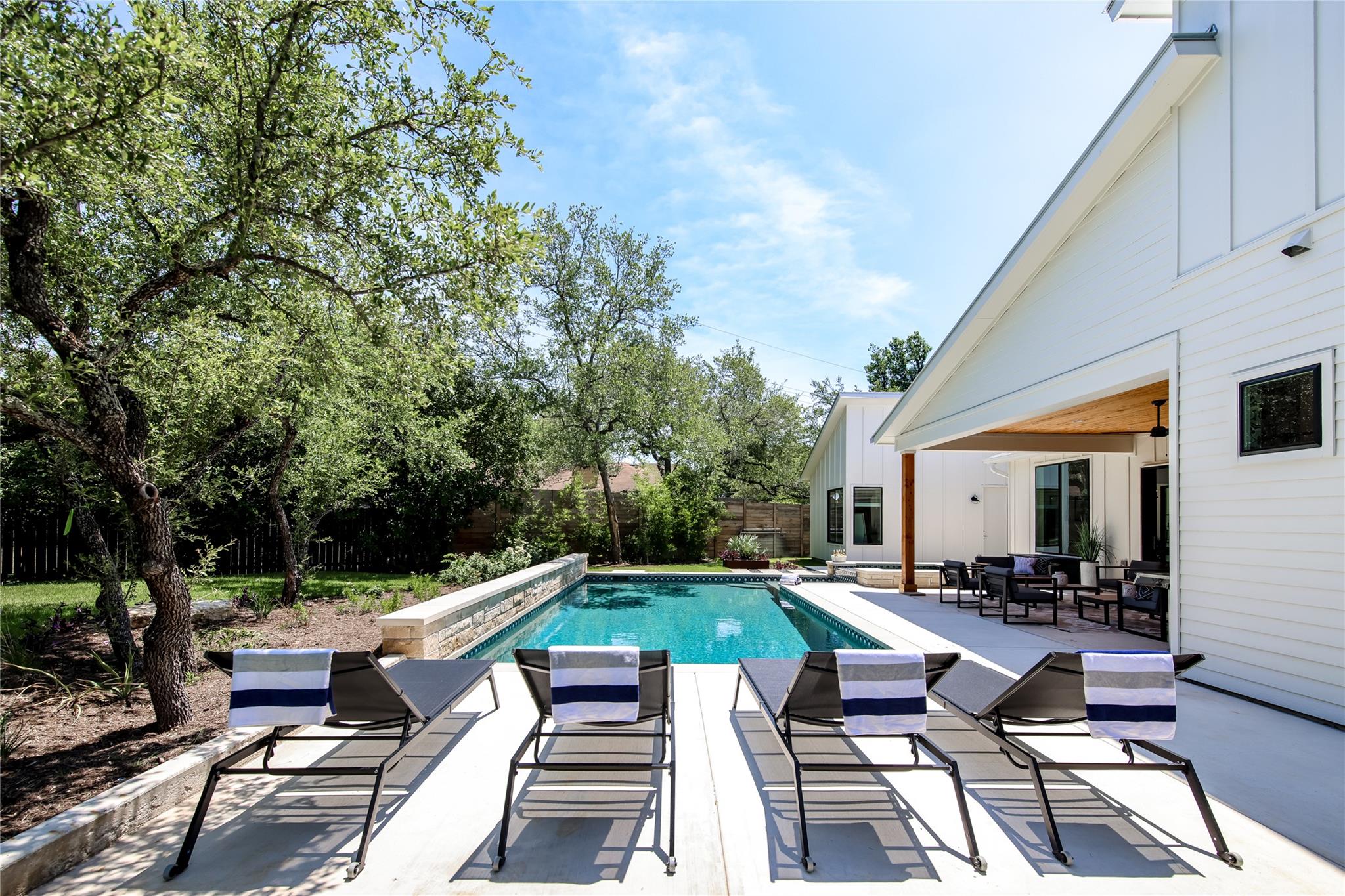 10206 Aqua Azul CT