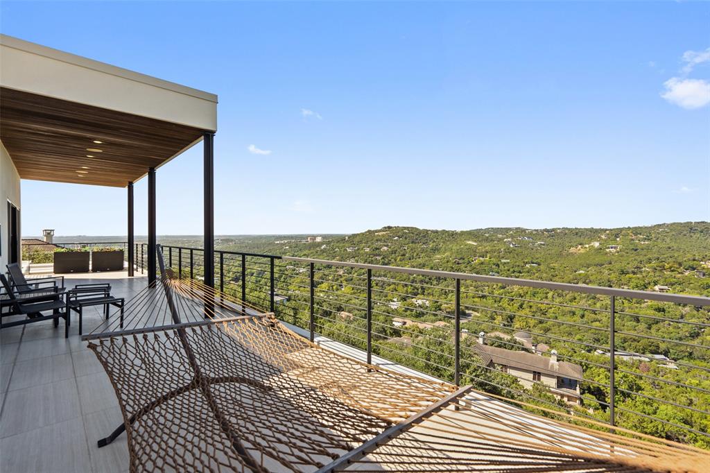 1704 Mount Larson RD